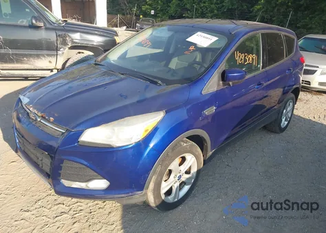 2013 Ford Escape Se z USA, uszkodzony, nr VIN 1FMCU9G92DUD67132